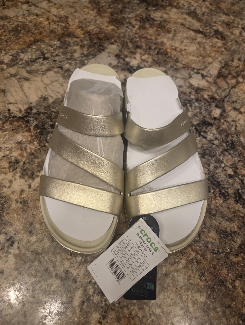 NWT Getaway Metallic Strappy Croc Sandals Womens Size 10